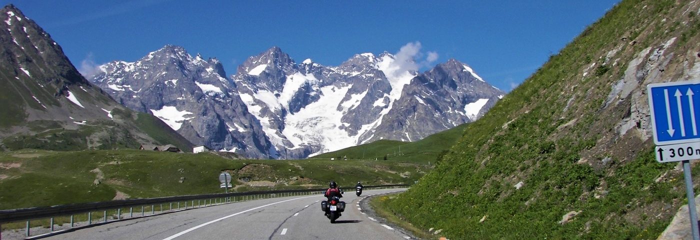 Alpes en moto