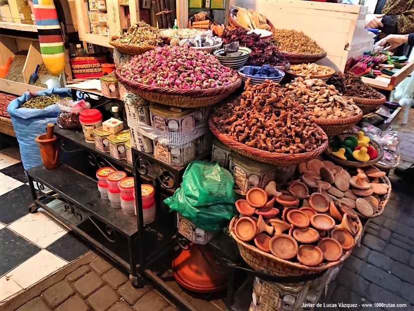 Puestos de especias en la Medina de Marrakech