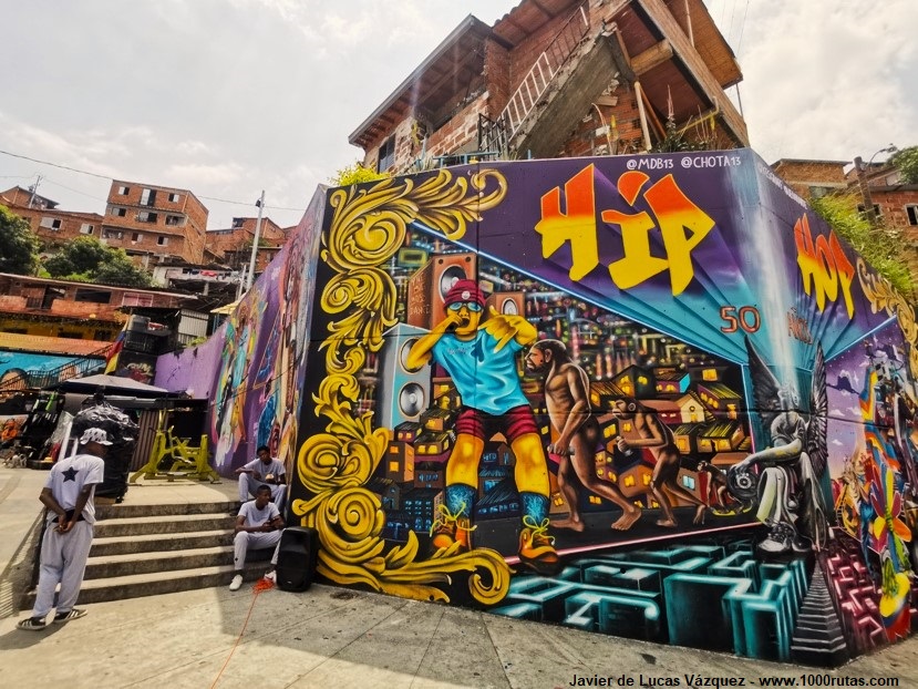 Grafitis en la Comuna 13 de Medellín