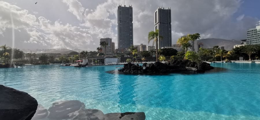Santa Cruz de Tenerife, la capital de la isla