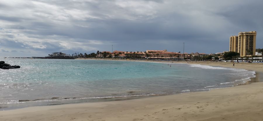 Playa de Los Cristianos, en el sur de Tenerife