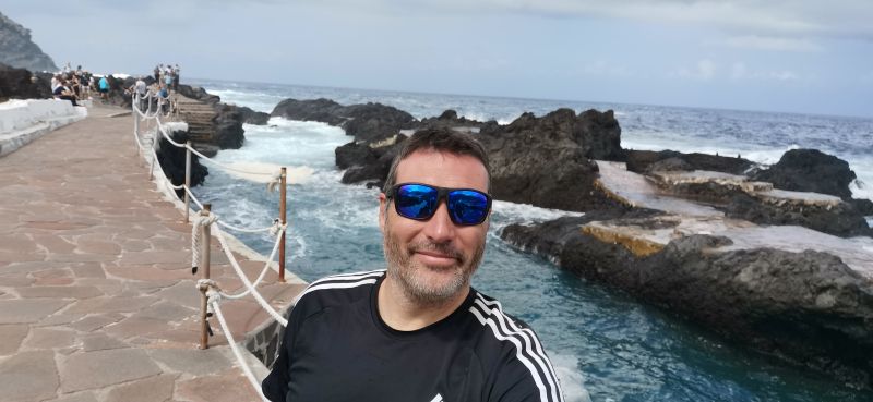 Piscinas naturales del Caletón, en Garachico, (Tenerife,. España).