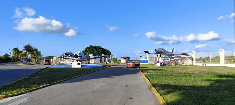La base aérea de Cozumel, también aeropuerto civil de la isla.