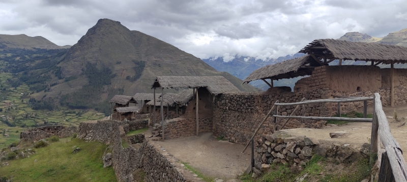 Constricciones incas en el parque arqueológico de Pisac