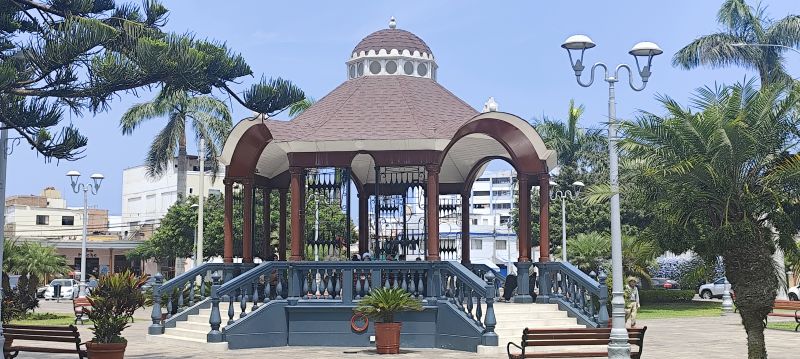 El templete de música de la Plaza de Armas de La Punta