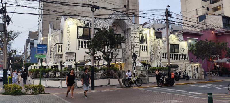 Las animadas calles de Miraflores