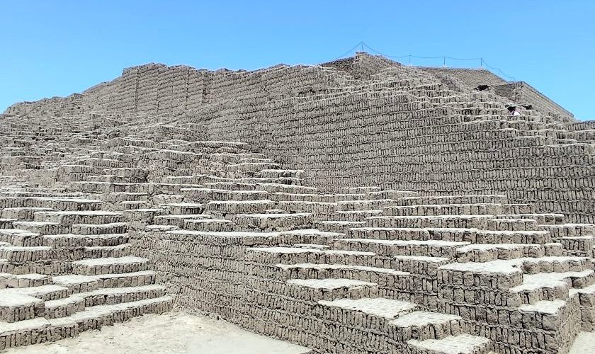 La Huaca Pucllana, sitio arqueológico en Miraflores, Lima